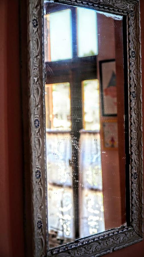 Willa Moschos Mansion Simi Zewnętrze zdjęcie