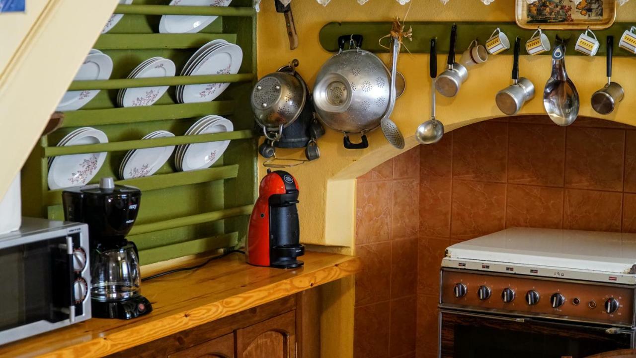 Willa Moschos Mansion Simi Zewnętrze zdjęcie