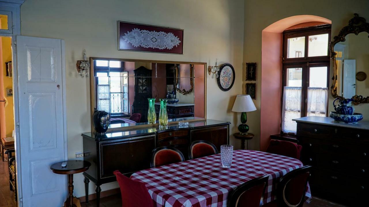 Willa Moschos Mansion Simi Zewnętrze zdjęcie